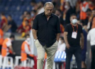 Galatasaray, kupadan elendi camia karıştı
