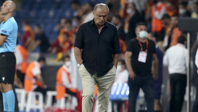 Galatasaray, kupadan elendi camia karıştı