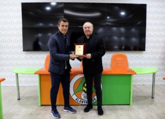 Alanyaspor, Bülent Korkmaz'la yolların ayrıldığını açıkladı