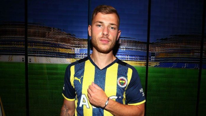 Fenerbahçeli Max Meyer'e talip! Volkan Demirel…