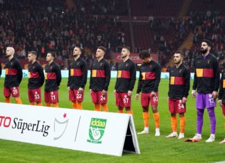 Taraftar, Galatasaray'da sorumluyu belirledi: Teknik heyet!
