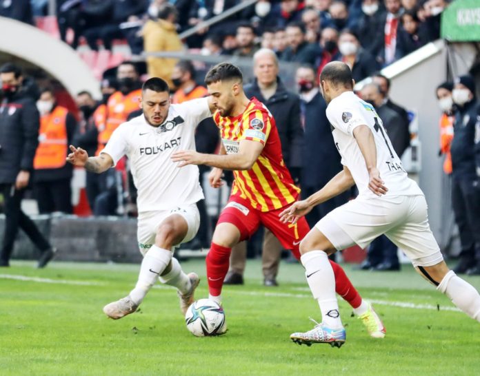 Kayserispor, Altay karşısında ilk kez kazandı