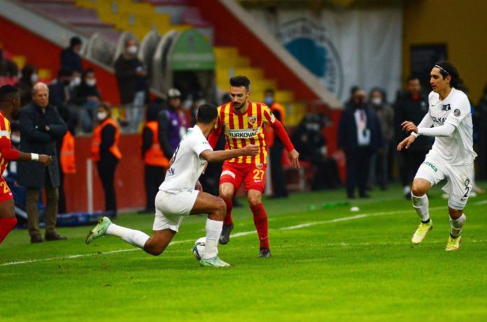 Kayserispor'da Onur Bulut 5. asisti yaptı