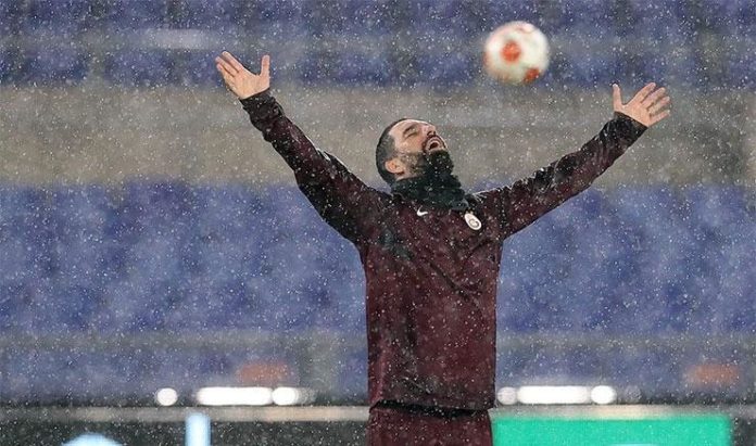 Galatasaray'da Arda Turan ayrılacak mı? Burak Elmas'tan flaş yanıt