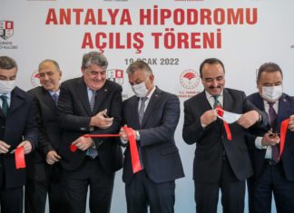 Antalya hipodromu açıldı