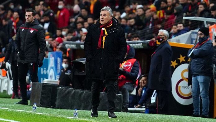 Galatasaray'da Domenec Torrent'ten İsmail Çipe'ye destek!