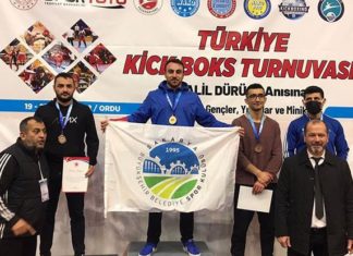 Büyükşehir Kick Boks takımından 3 madalya