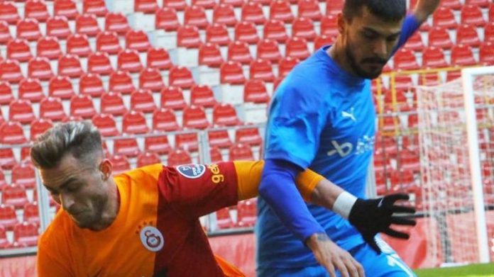 Galatasaray – Tuzlaspor maçında ilginç anlar!