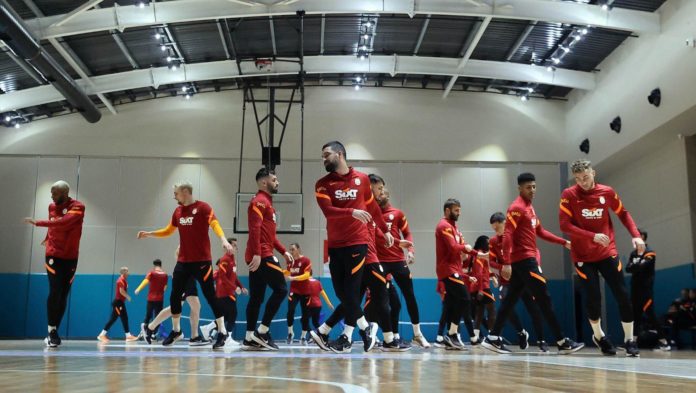 Galatasaray'da Antalya kampı devam etti