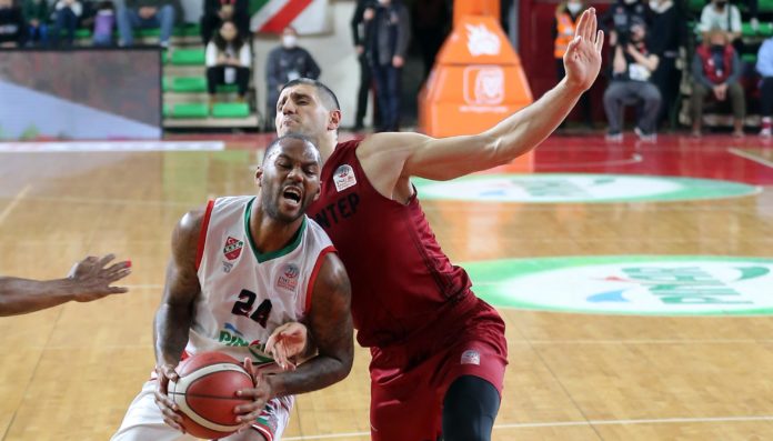 Pınar Karşıyaka-Gaziantep Basketbol maç sonucu: 84-76