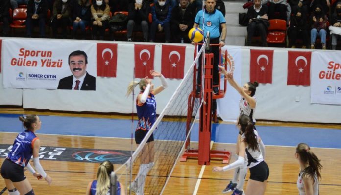 Çukurova Belediyesi – Vakıfbank maç sonucu: 3-0