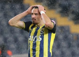 Fenerbahçe'nin golcü sorununa transferler de çare olmuyor
