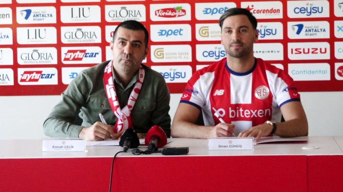 Sinan Gümüş resmen Antalyaspor'da