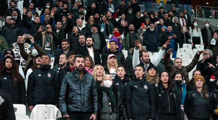 Beşiktaş – Göztepe maçında tribünler boş kaldı