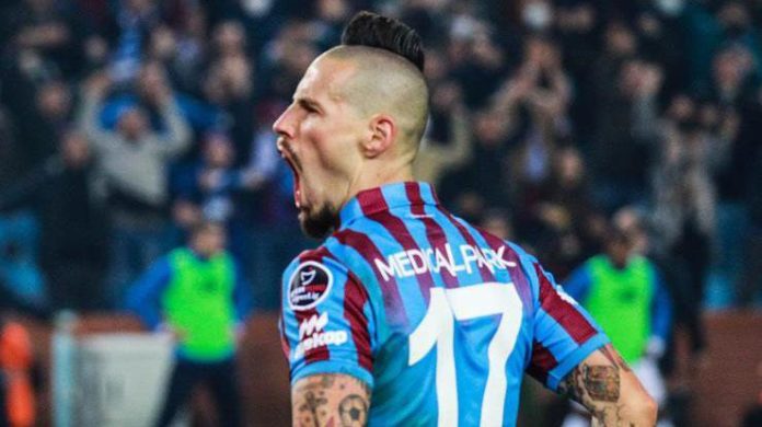 Trabzonspor'da Marek Hamsik'in durumu belirsizliğini koruyor