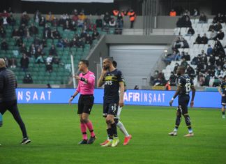 Fenerbahçe'de Serdar Dursun büyük tehlike atlattı! Göz siniri kesilebilirdi