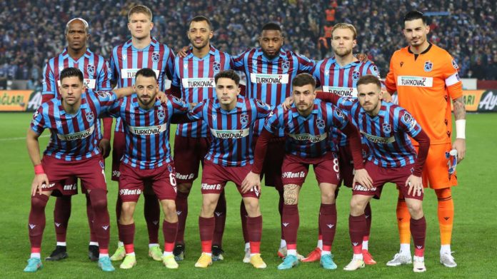 Trabzonspor, hem dışarda hem içerde lider