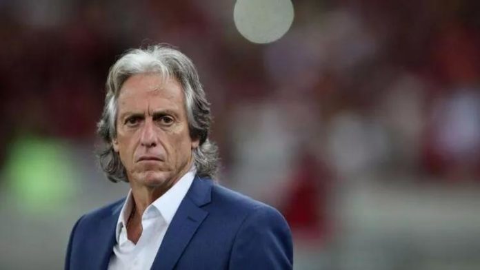 Mesut Özil Fenerbahçe'ye Jorge Jesus'u istiyor