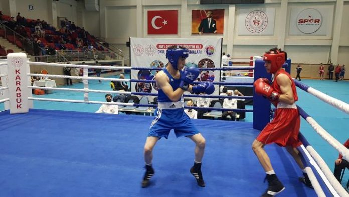 Genç Erkekler Türkiye Boks Şampiyonası Karabük’te başladı