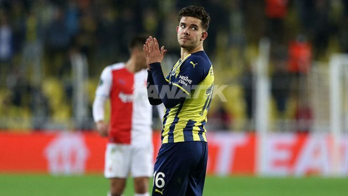 Fenerbahçe'de Ferdi Kadıoğlu'ndan sözleşme açıklaması