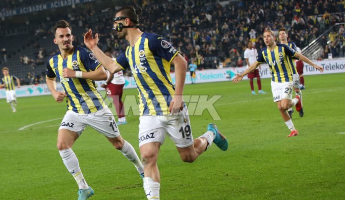 Fenerbahçe'de Serdar Dursun, gol sayısını 9'a çıkardı