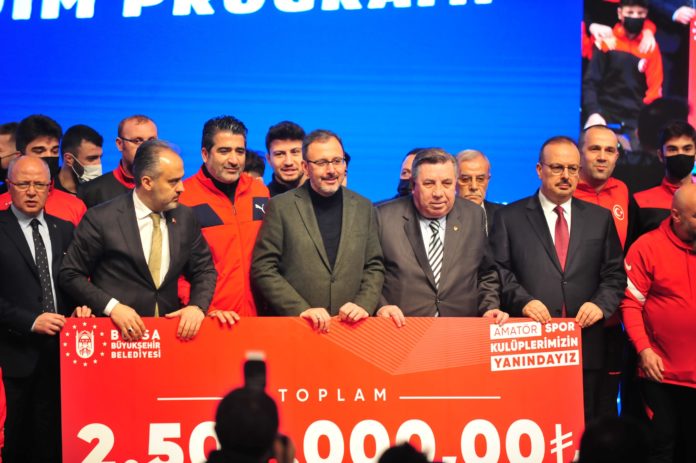 Gençlik ve Spor Bakanlığı'ndan Bursa'ya 400 milyon TL'lik yatırım