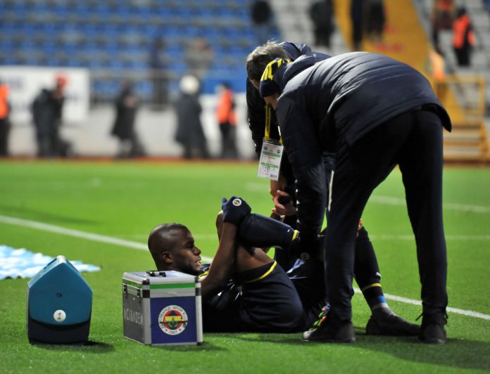 Fenerbahçe'ye Enner Valencia'dan kötü haber!