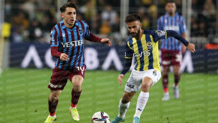 Trabzonsporlu Abdülkadir Ömür için Kadıköy'e gelen takım ortaya çıktı!