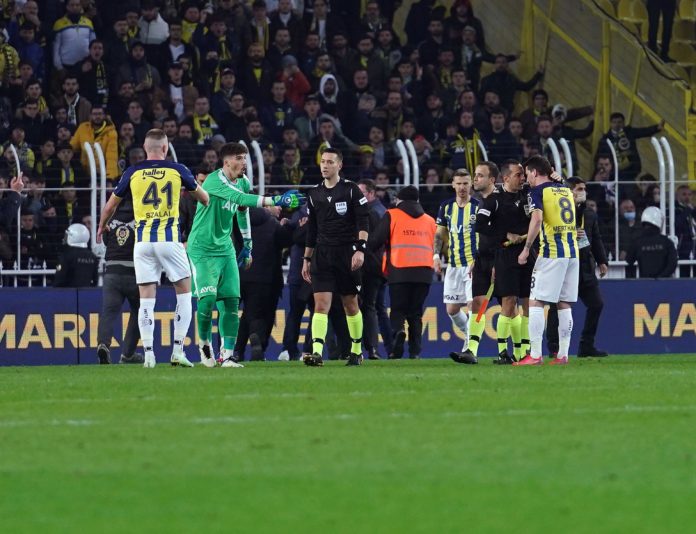 MHK başkanı Ferhat Gündoğdu'dan Fenerbahçe – Trabzonspor maçının hakemi Zorbay Küçük için açıklama