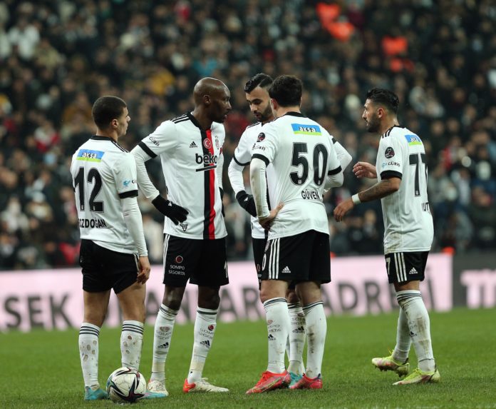 Beşiktaş'ın yıldızına övgü: Performansına şapka çıkarılır!