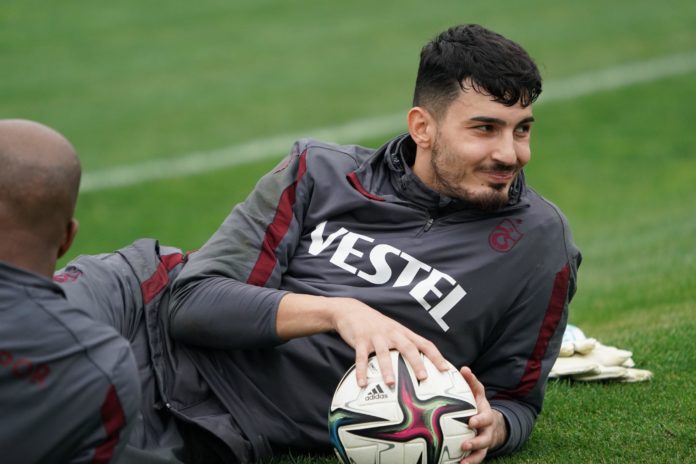 Trabzonspor haberi… Uğurcan Çakır'ın, 'Benim hikayem' belgeseli şampiyonluk kutlamalarını bekliyor