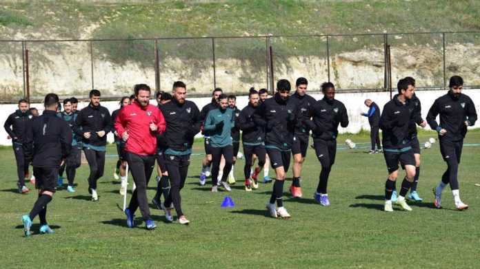 Denizlispor üst sıralar için kenetlendi