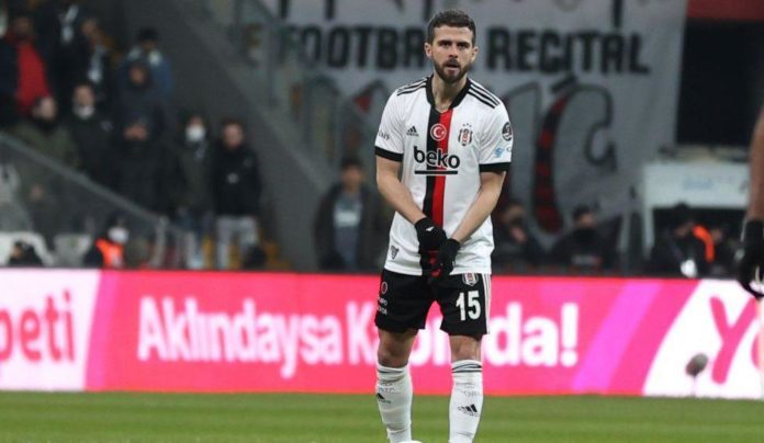 Beşiktaş'ta Miralem Pjanic'ten Galatasaray derbisi paylaşımı