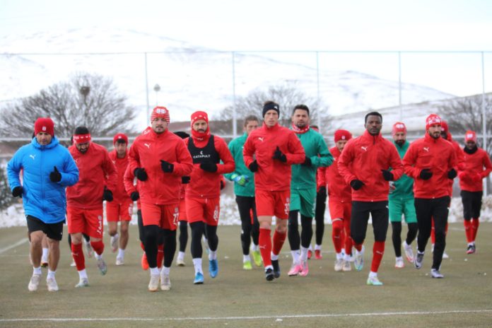 Sivasspor'da hedef 3 puan