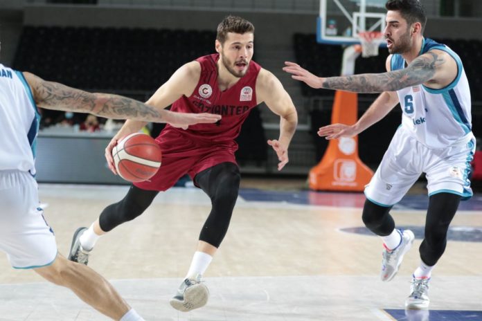 Türk Telekom-Gaziantep Basketbol maç sonucu: 65-66