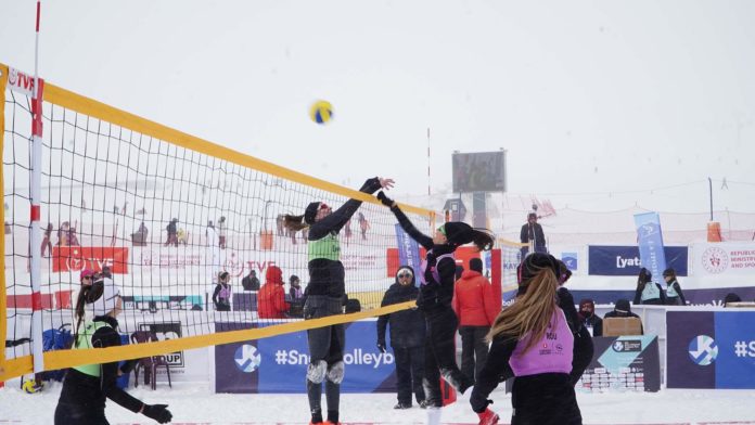 Kar Voleybolu Avrupa Kupası, Erciyes'te başladı