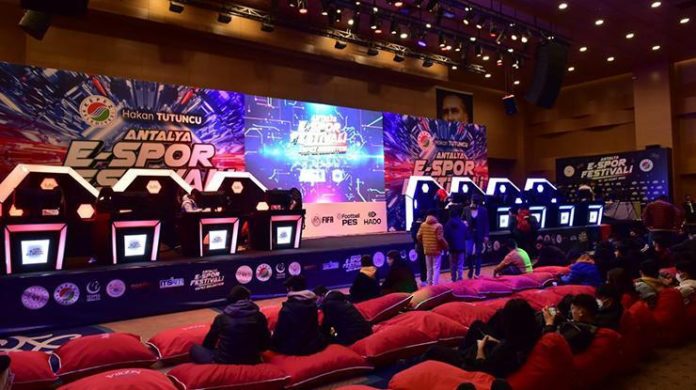 Kepez’de E-SPORFEST heyecanı