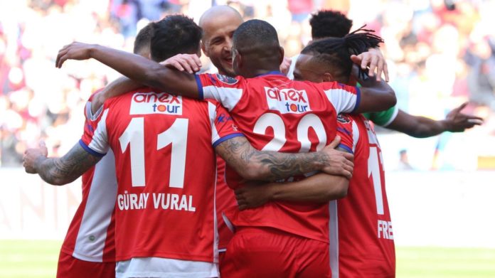 Antalyaspor 8 maçtır yenilmiyor