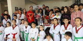 Melikgazi'de geleceğin şampiyon adayları başarılarını kutladı
