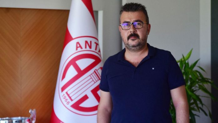 Antalyaspor Başkanı Aziz Çetin'den Transfer, Galatasaray ve Fernando Açıklaması