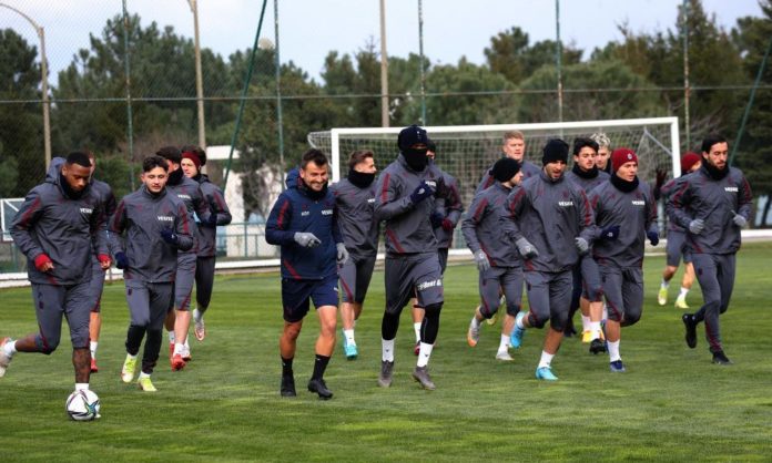 Trabzonspor'un hücum hattı Süper Lig'e bedel