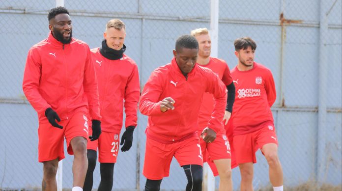 Sivasspor 3 puan parolasıyla hazırlanıyor