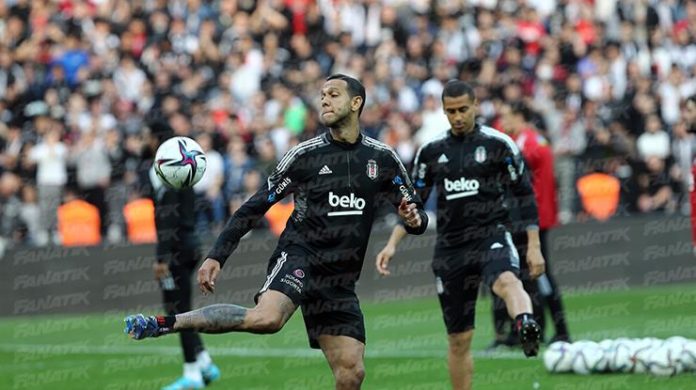 Beşiktaş’tan taraftara açık antrenman! (VİDEO)