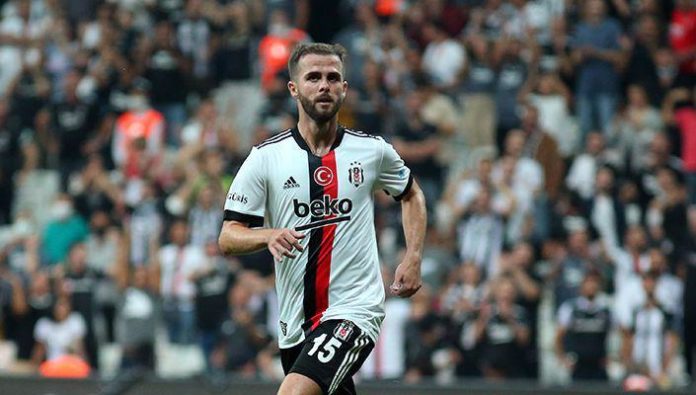 Beşiktaş'ta flaş Pjanic kararı! Yıldız orta sahadan indirim istendi