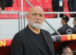 Kayserispor Teknik Direktörü Hikmet Karaman: Özellikle ilk devrede mücadele yönümüz iyiydi