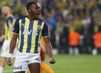 Fenerbahçeli futbolcu Bright Osayi-Samuel: Taraftarlarımız inanılmazdı