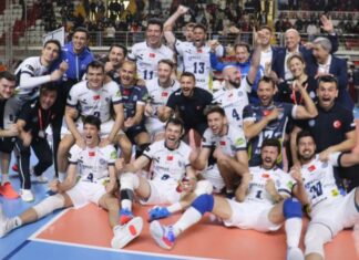 Kupa Voley’de şampiyon Arkas Spor oldu