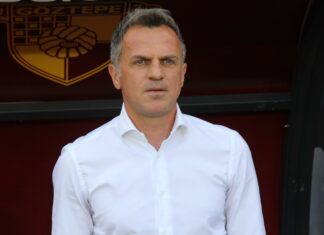 Göztepe teknik direktörü Stjepan Tomas: Trabzon'da da böyle bir atmosferde oynadık