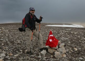 Türkiye’nin ilk solo dağcısı, 59. zirvesine Ilgaz Dağı’nda ulaştı