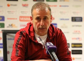 Trabzonspor Teknik Direktör Abdullah Avcı: Maça da şampiyonluğa da hazırız